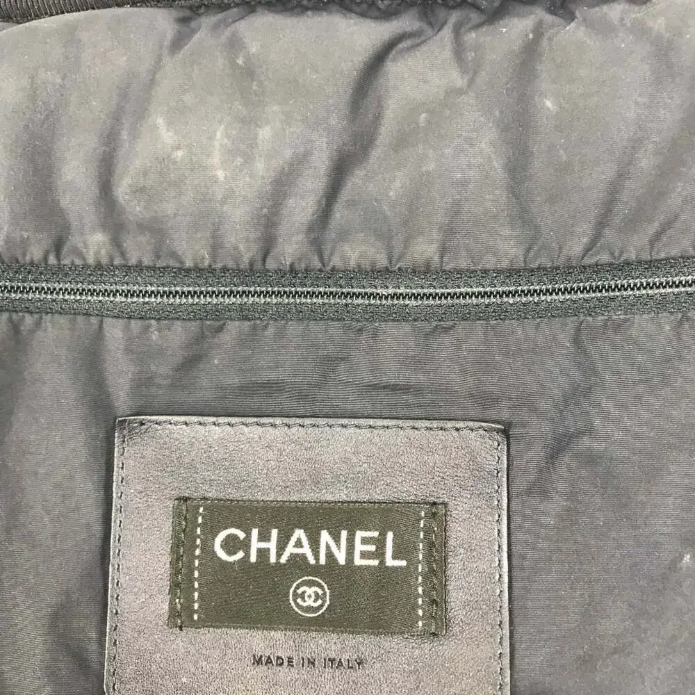 CHANEL Pink Shoulder Bag